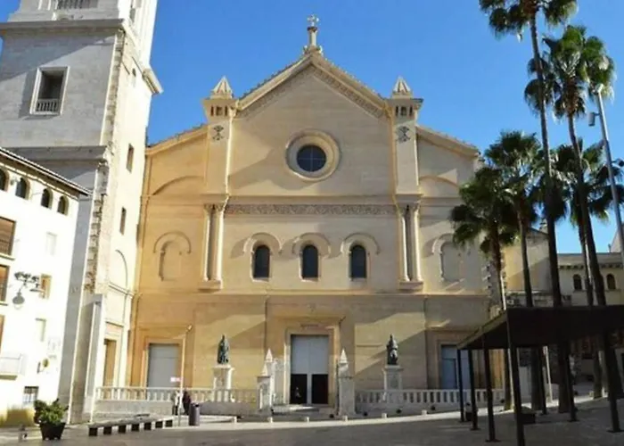 Xativa Home, Loft Center