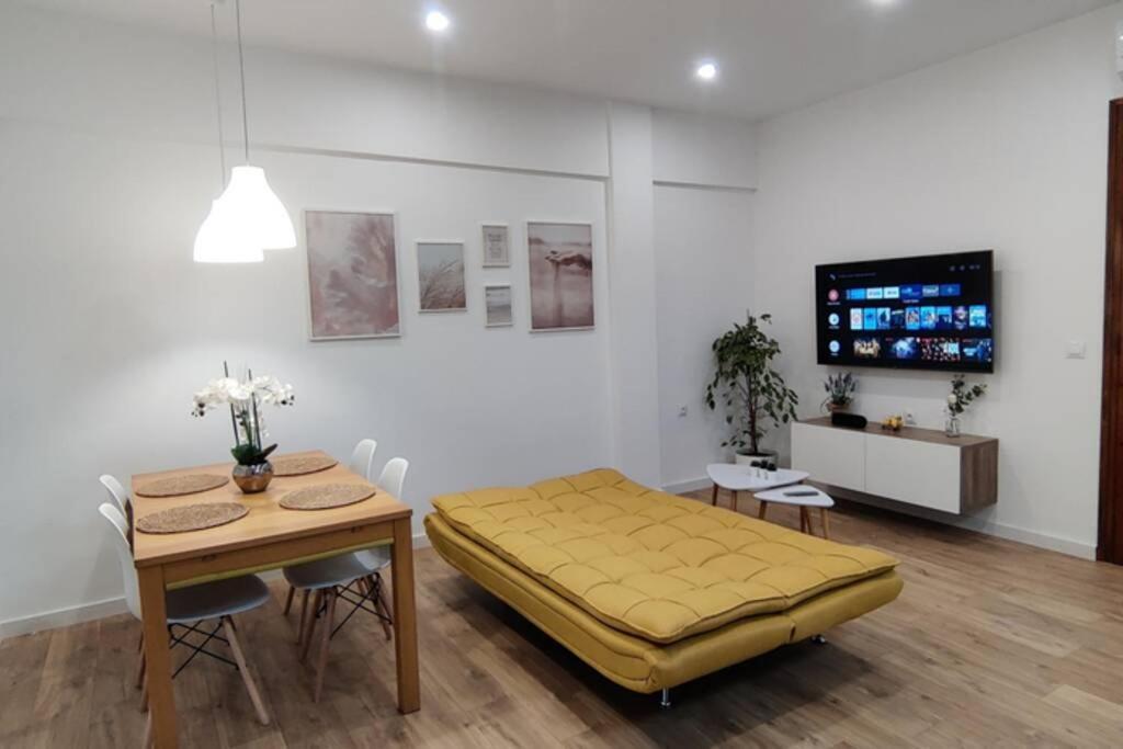 Apartment Home, Loft Center *
