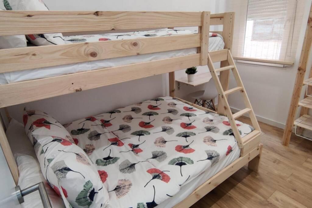 Apartment Home, Loft Center