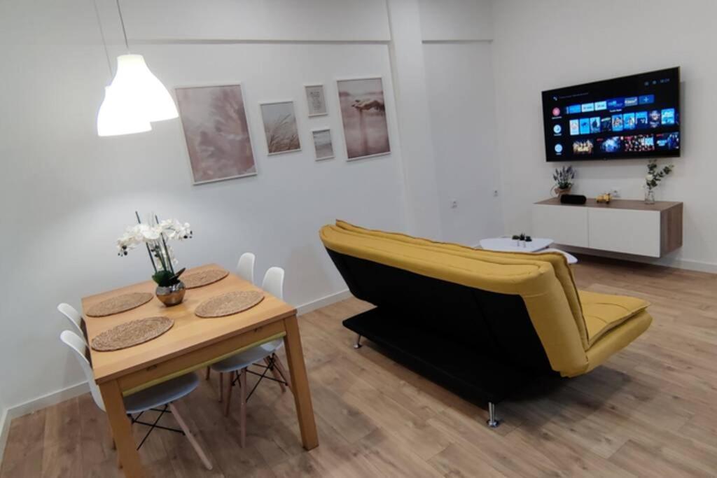 Home, Loft Center